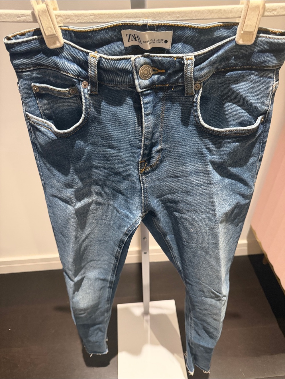 Zara Women's Skinny Jeans in Light Blue